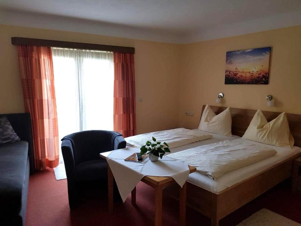 Hotel Garni Edelweiss Siegsdorf Extérieur photo